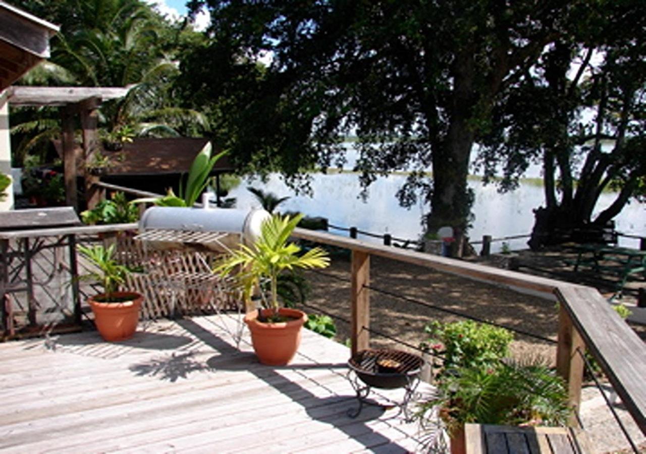 Crooкed Tree Lodge Belize Crooked Tree Eksteriør bilde